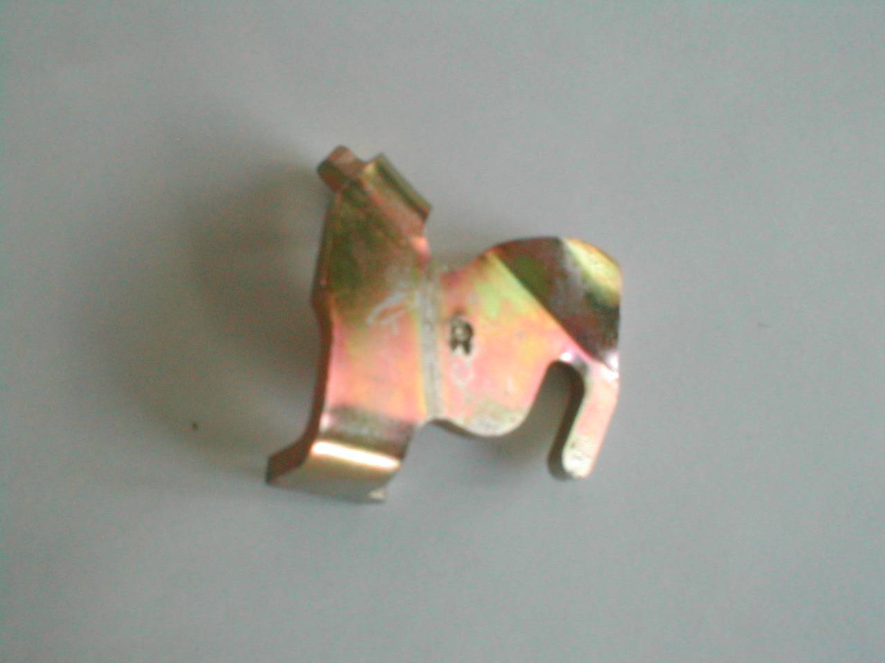 GATILLO DE ACCIONAMIENTO DER. CHEVROLET C-10-20-30 BLAZER